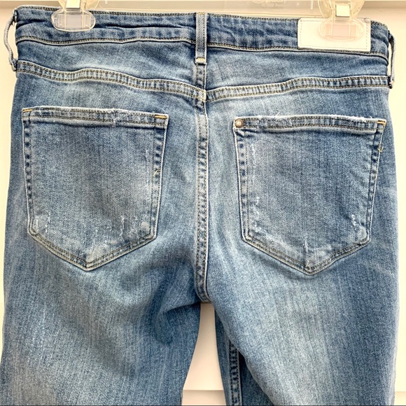 H&M Medium Wash Skinny Ankle Jeans with Frayed Hem - Picture 6 of 7